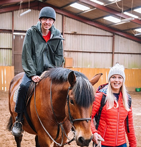 A support worker with an older woman